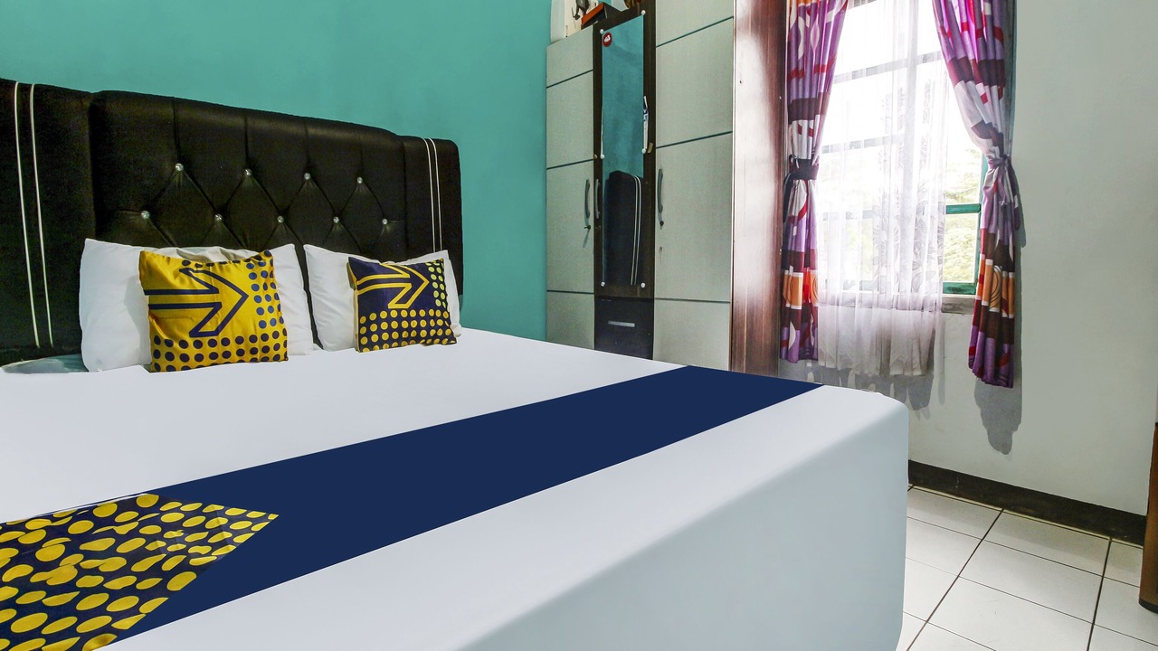 Photo of Bedroom in Rendeh