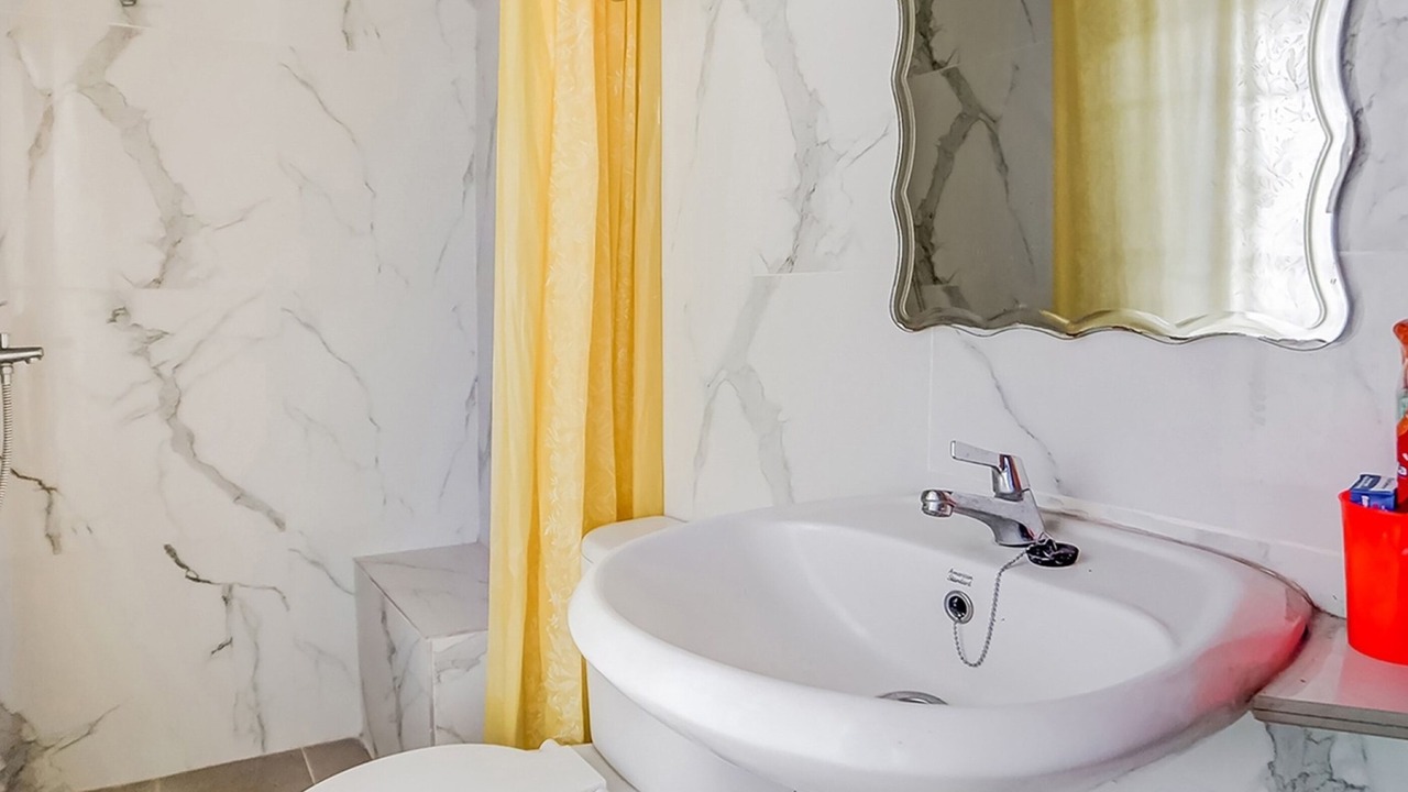 Photo of Bathroom in Banjarharjo