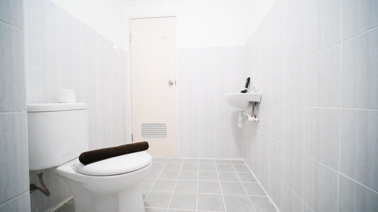Photo of Bathroom in Surabaya