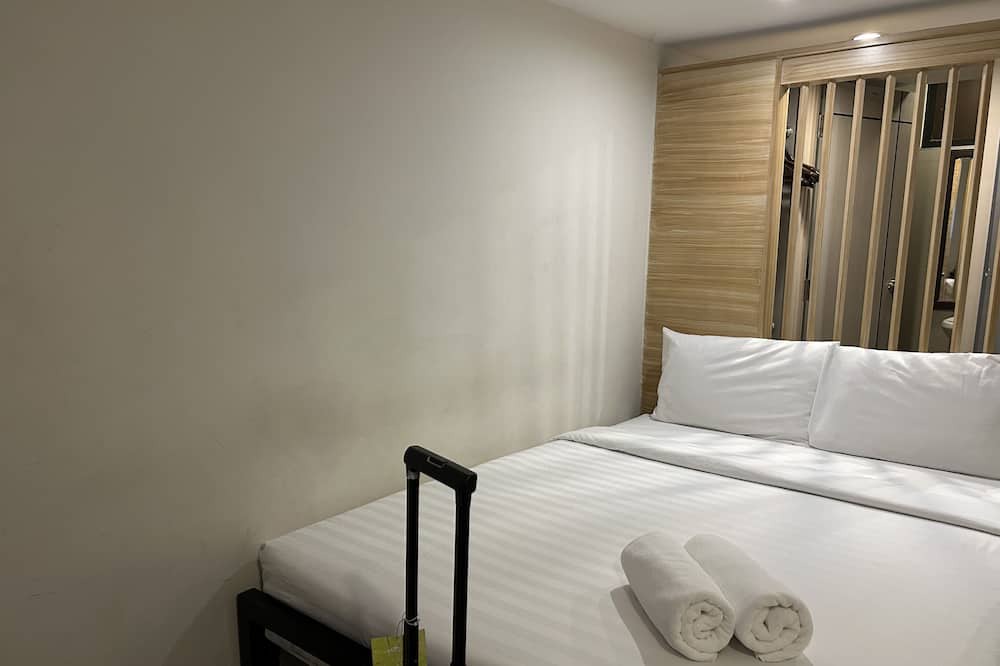 Photo of Bedroom in Talat Yot