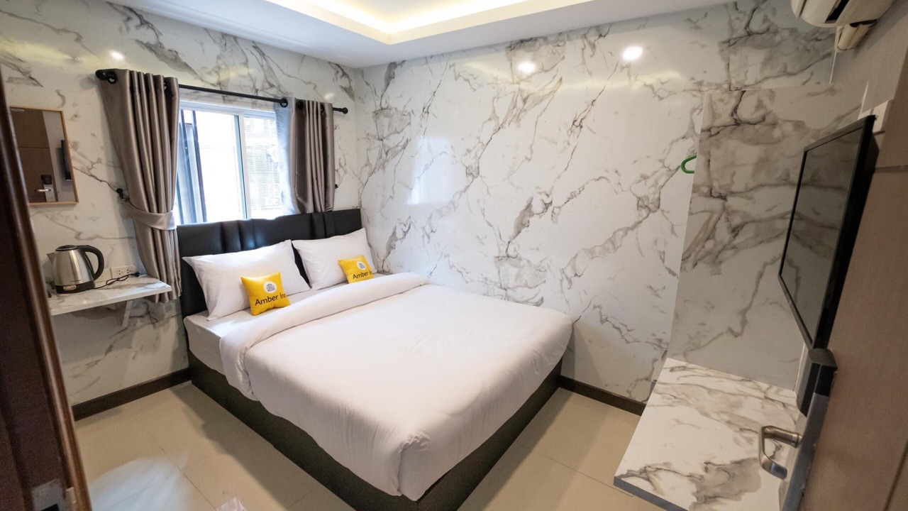 Photo of Bedroom in Thanon Phaya Thai