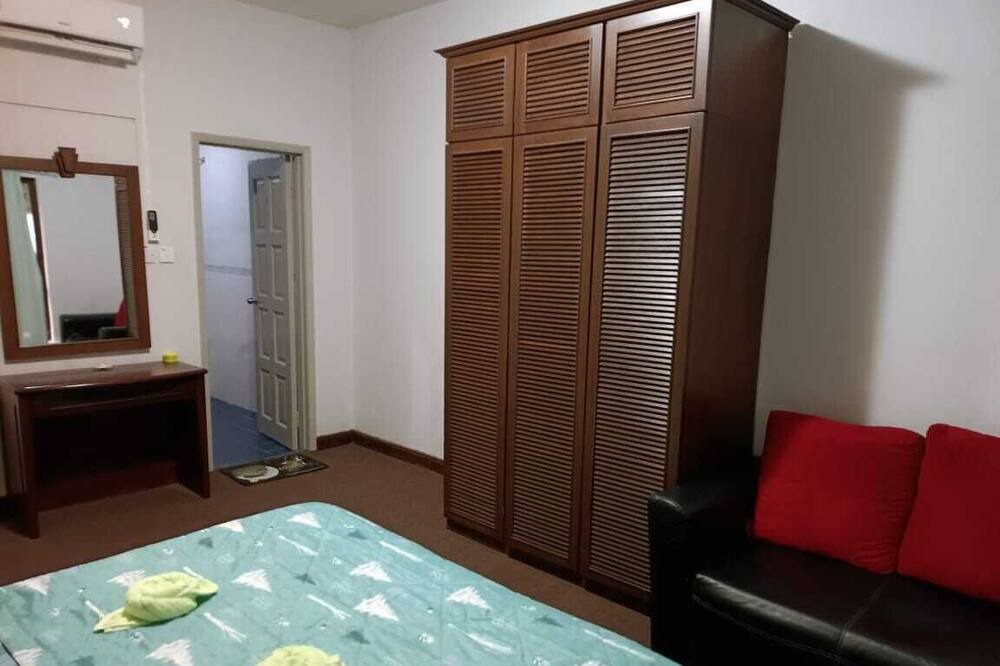 Photo of Bedroom in Kampung Air