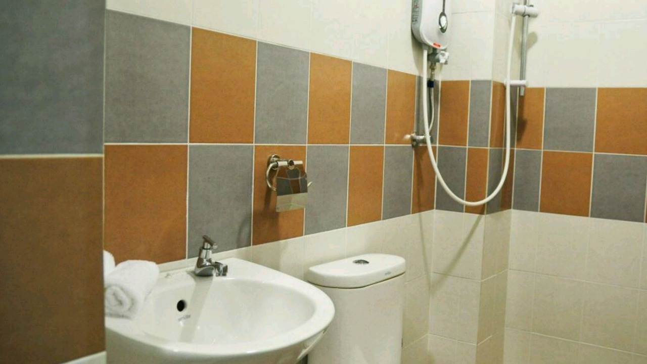 Photo of Bathroom in Taman Mahajaya