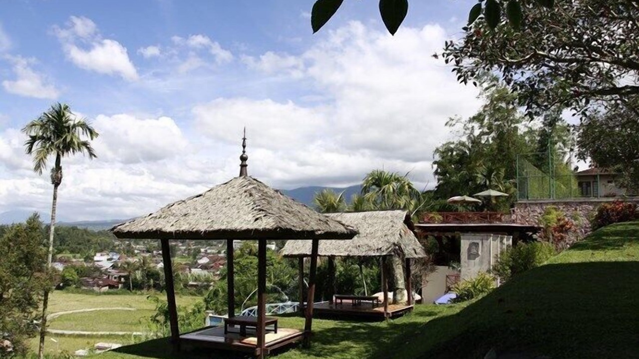 Photo of Buildings in Bukittinggi