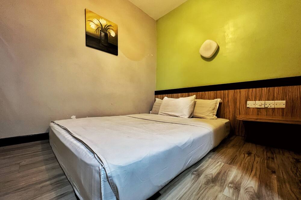 Photo of Bedroom in Taman Pengkalan Jaya