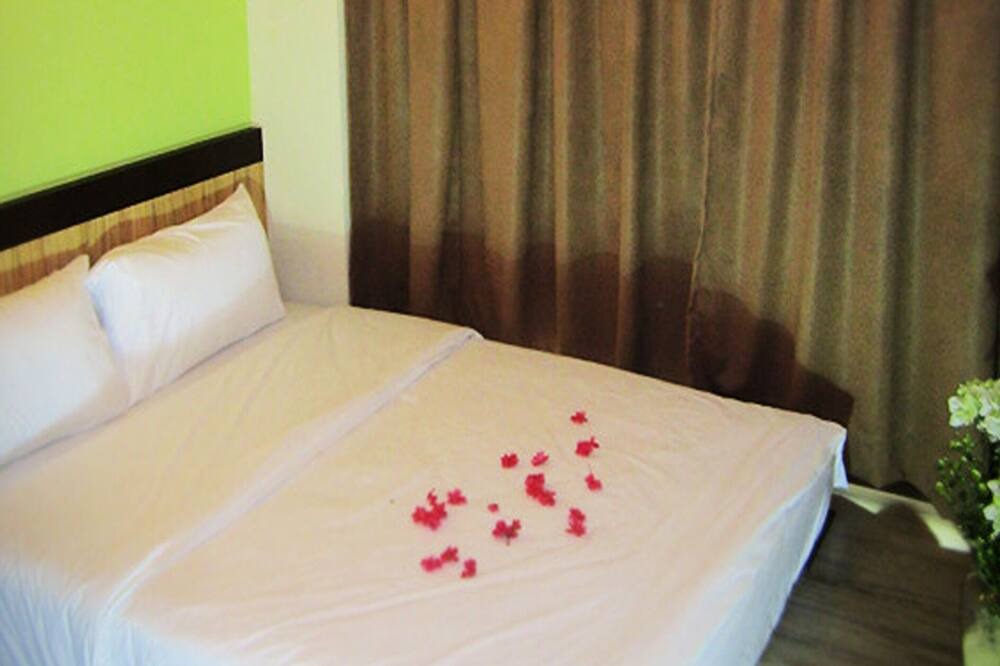 Photo of Bedroom in Taman Pengkalan Jaya