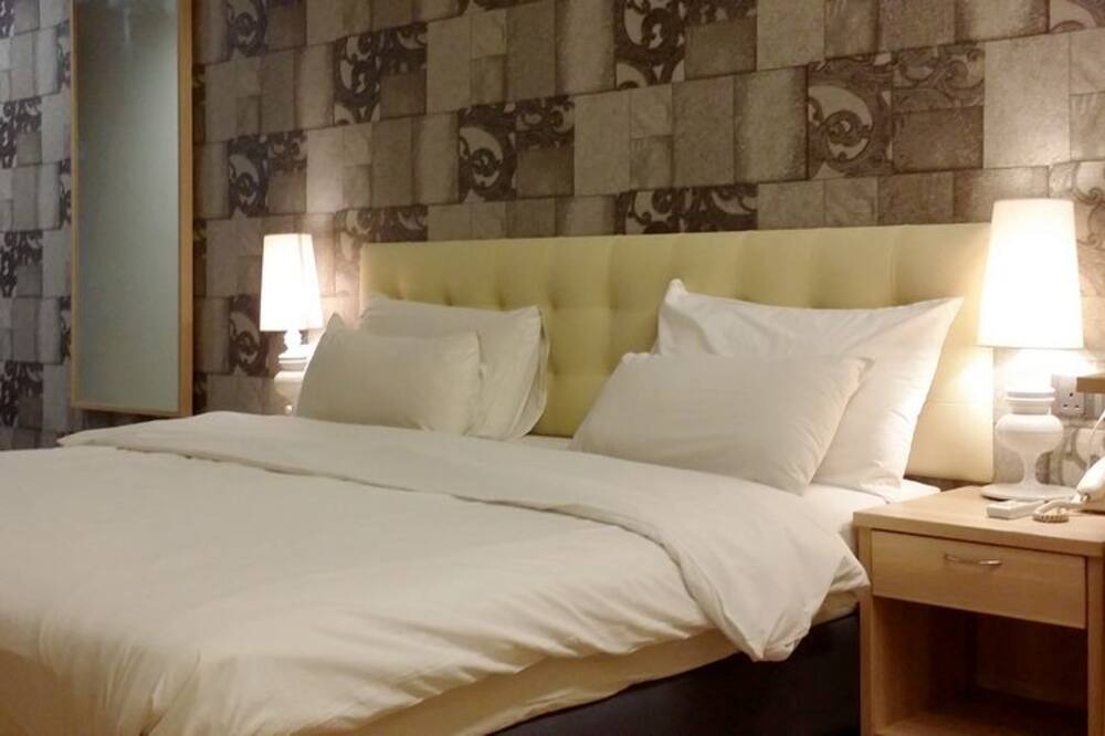 Photo of Bedroom in Bukit Indah