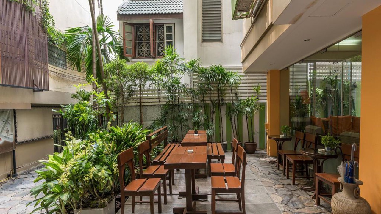 Photo of Patio Balcony in Phra Nakhon