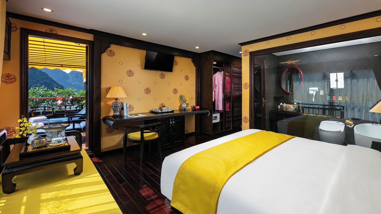 Photo of Bedroom in Ha Long