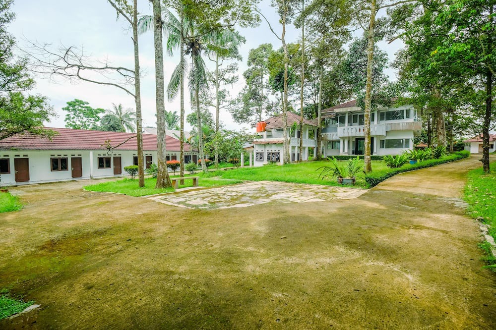 Photo of Outdoor in Caringin