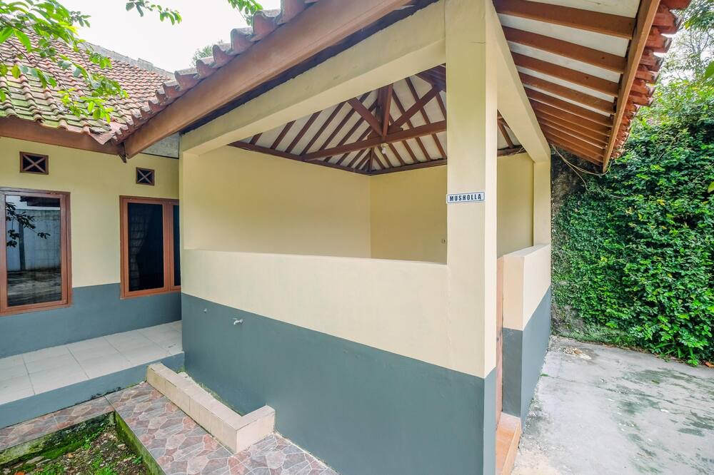 Photo of Outdoor in Caringin