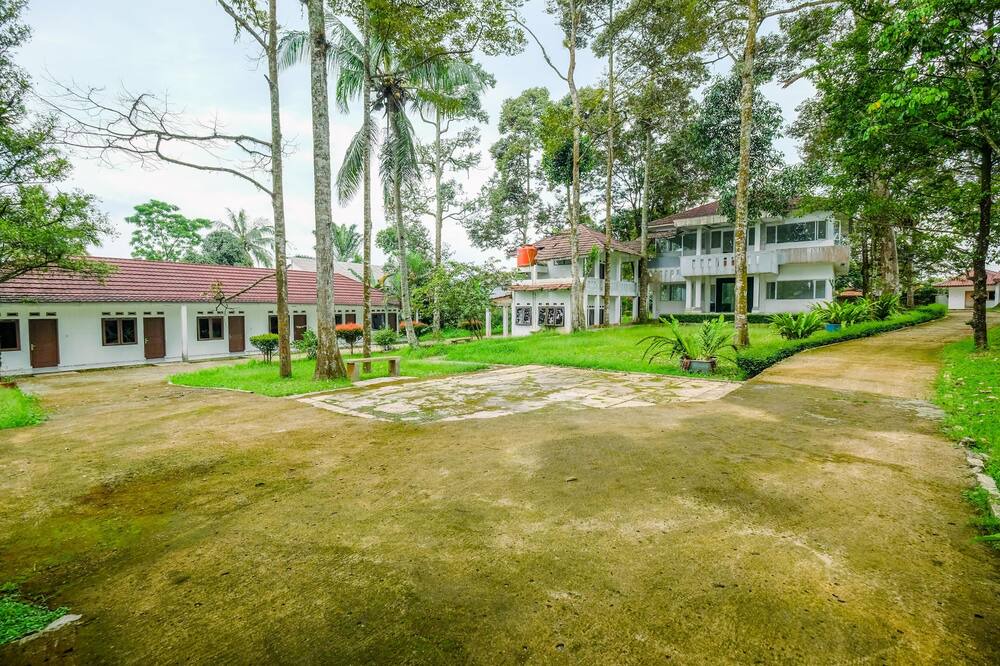 Photo of Outdoor in Caringin