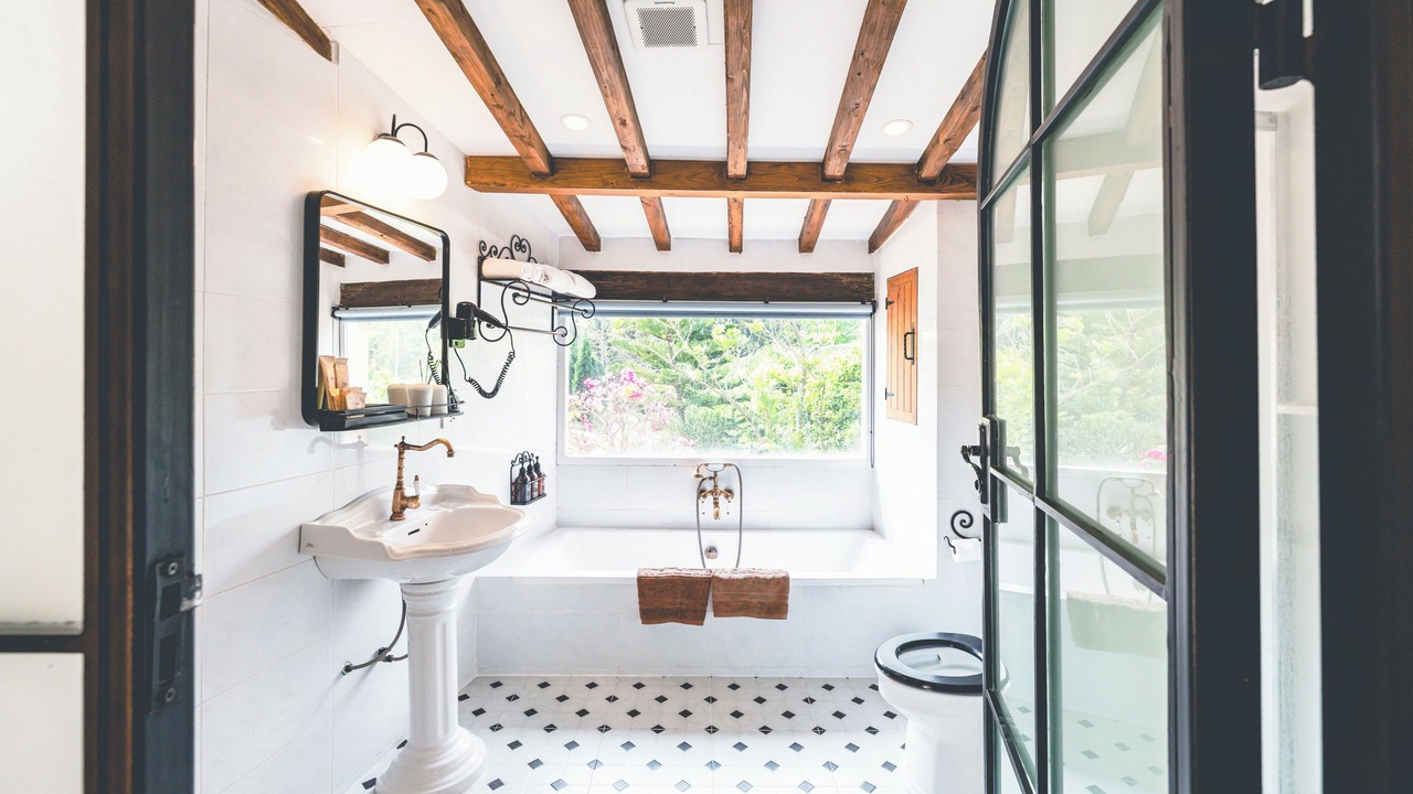 Photo of Bathroom in Wang Mi