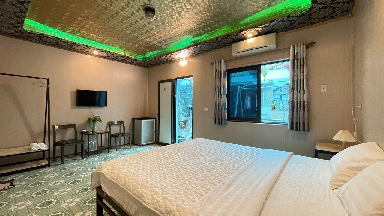 Photo of Bedroom in Hoa Lu