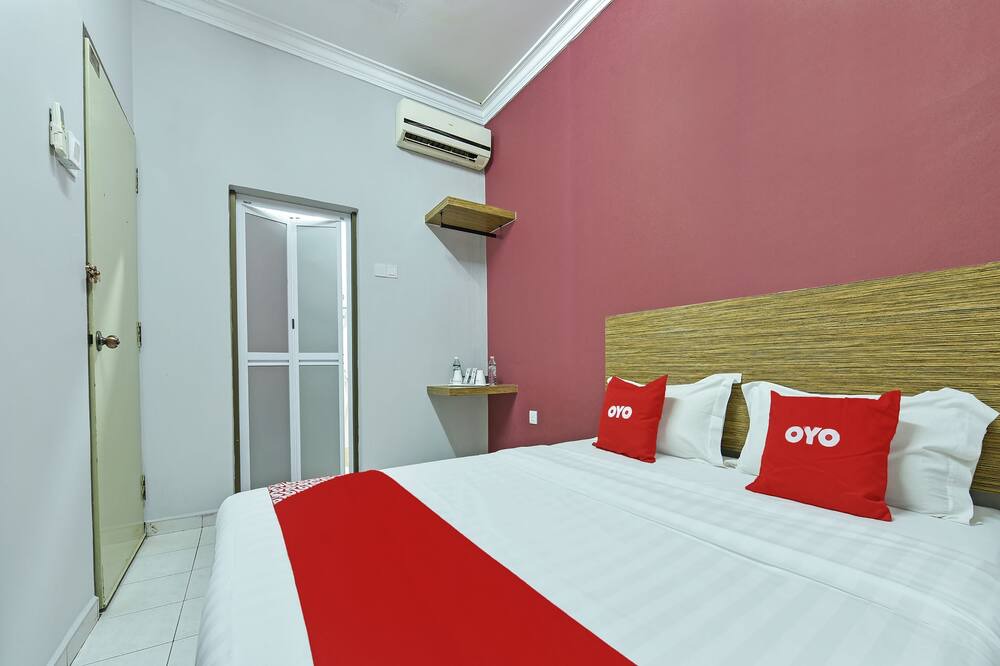 Photo of Bedroom in Taman Johor Jaya