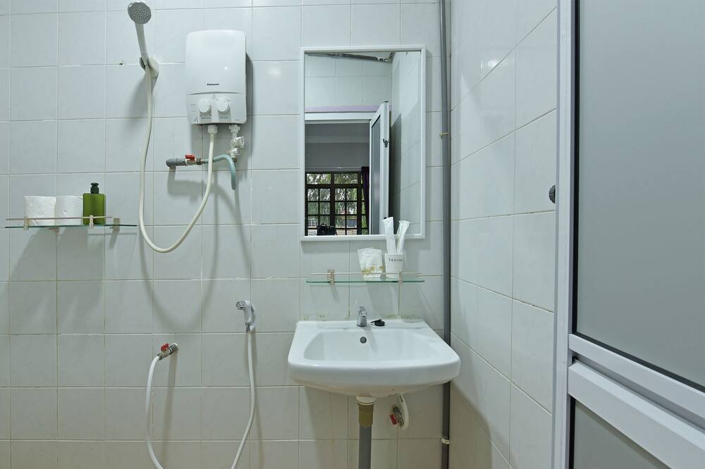 Photo of Bathroom in Taman Johor Jaya