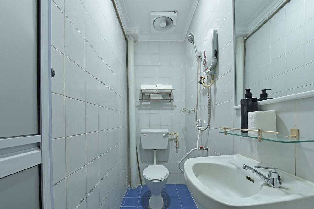 Photo of Bathroom in Taman Johor Jaya