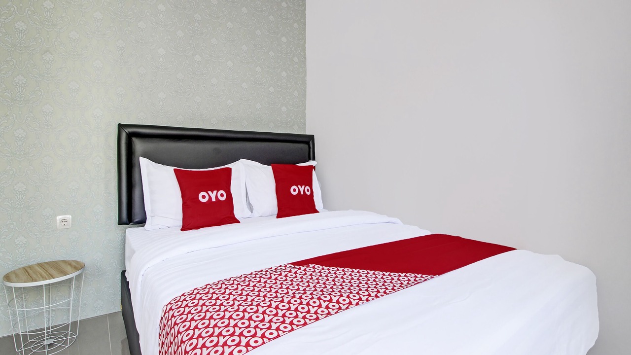 Photo of Bedroom in Temon