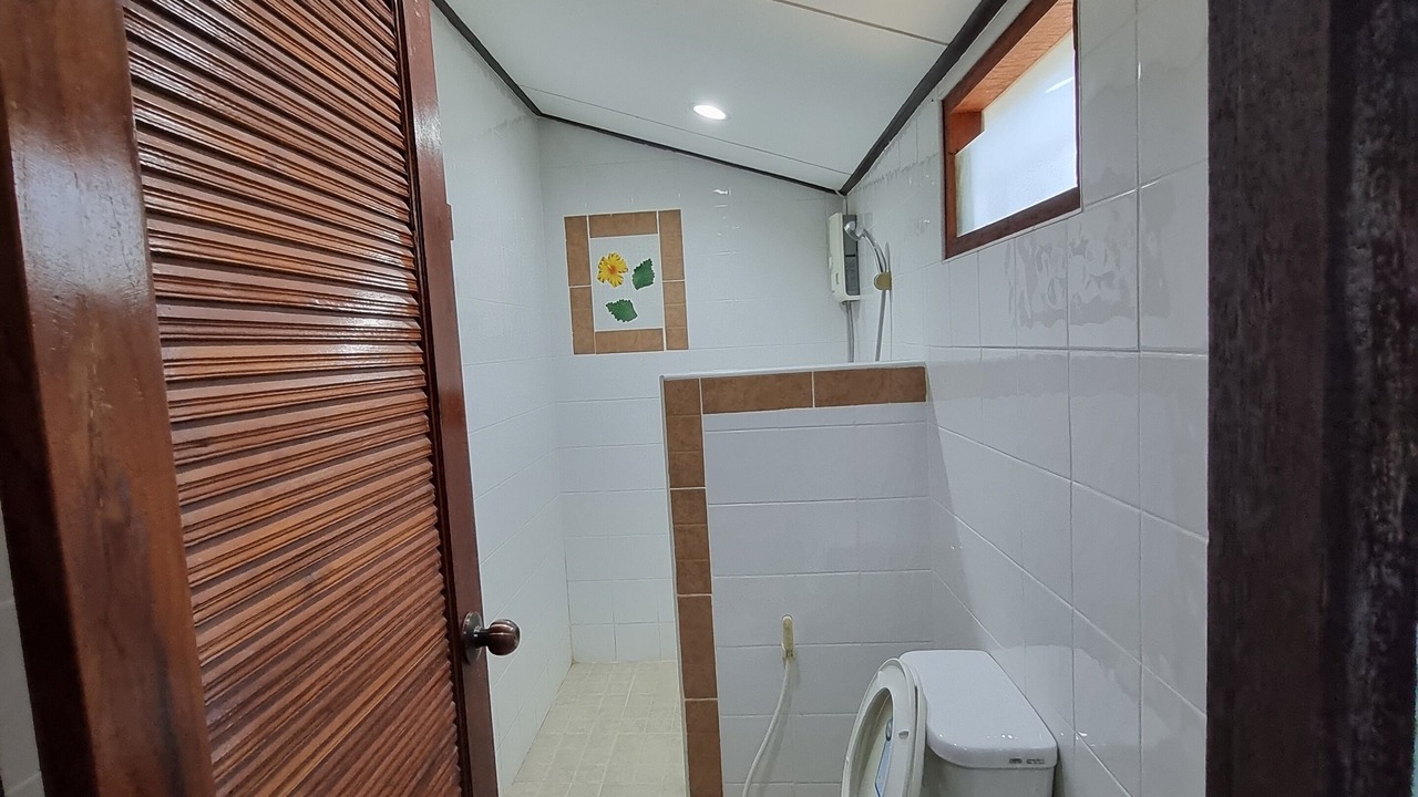 Photo of Bathroom in Ko Sichang