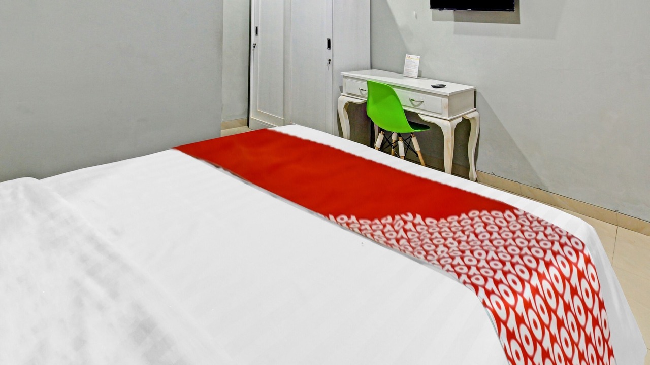 Photo of Bedroom in Hargomulyo
