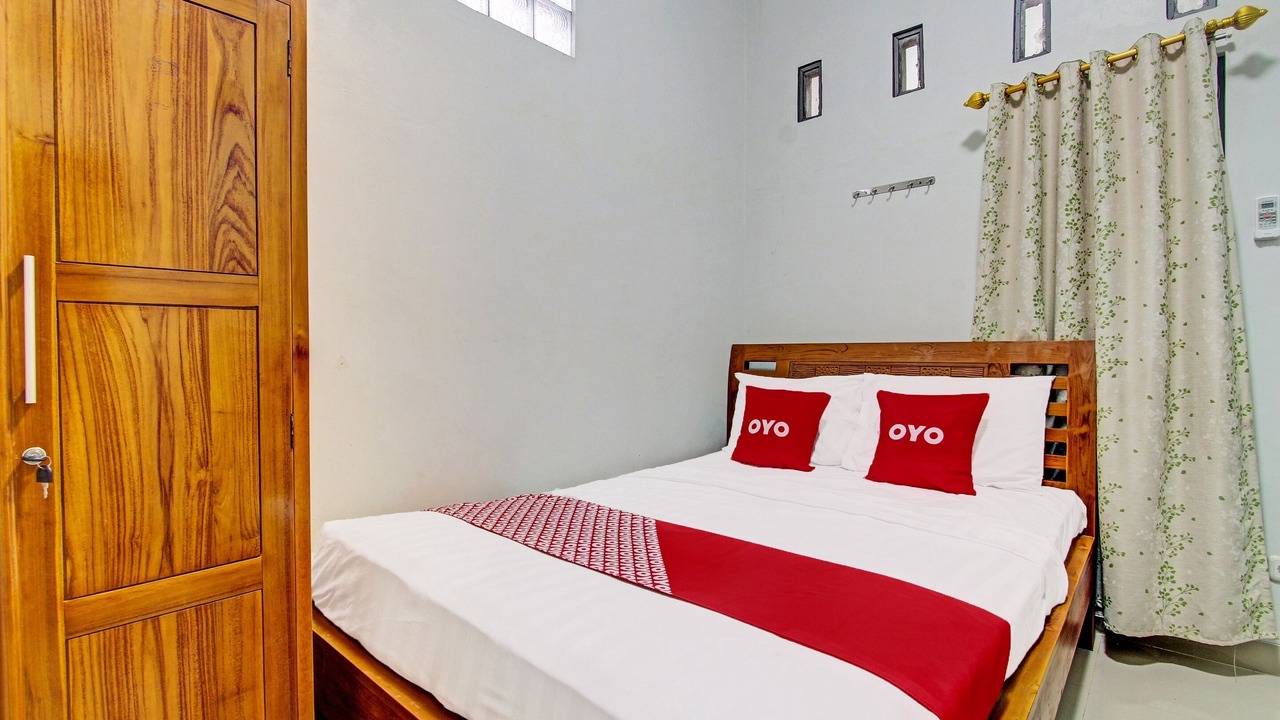 Photo of Bedroom in Temon