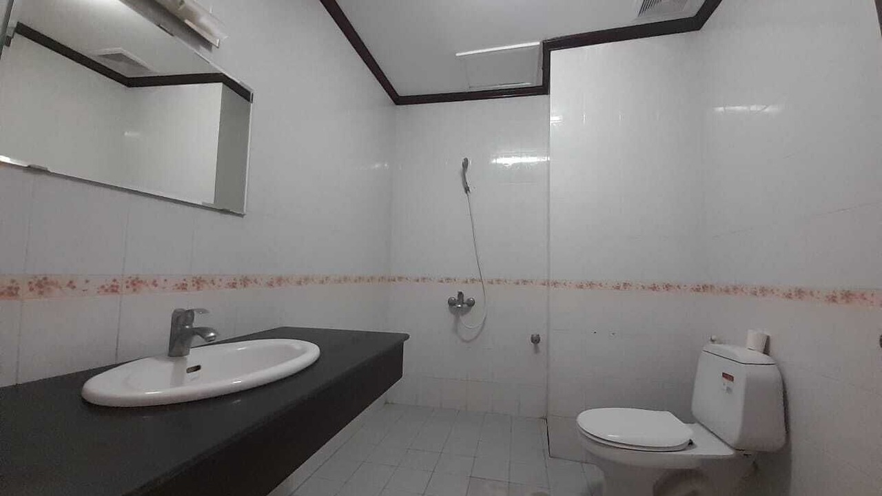 Photo of Bathroom in Muang Xai