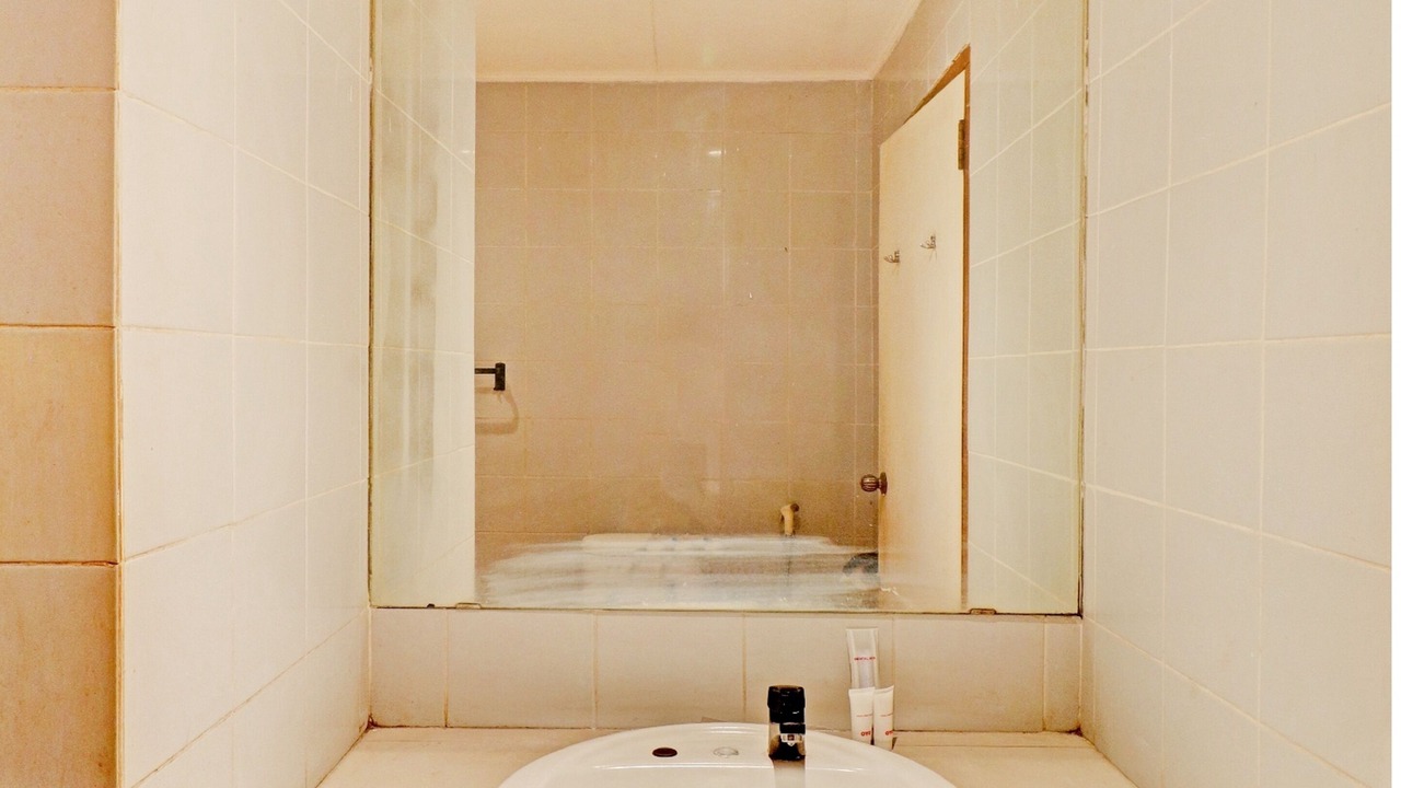 Photo of Bathroom in Malabar