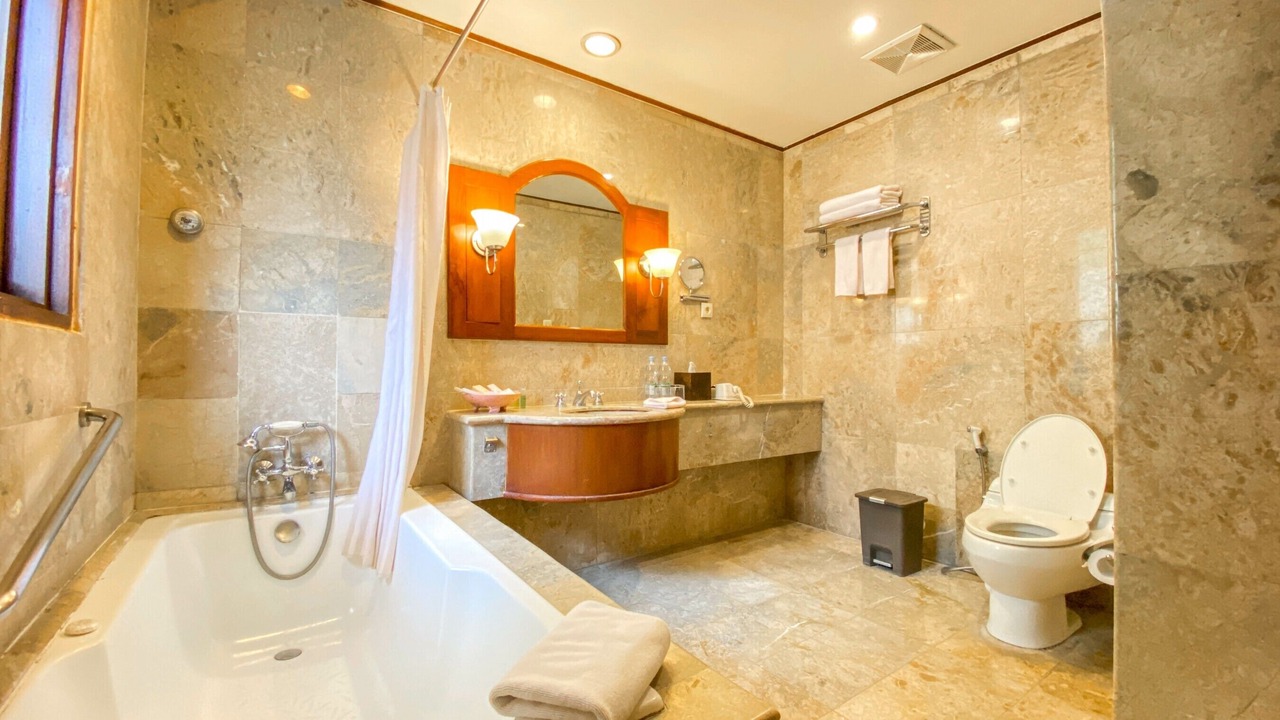 Photo of Bathroom in Colomadu