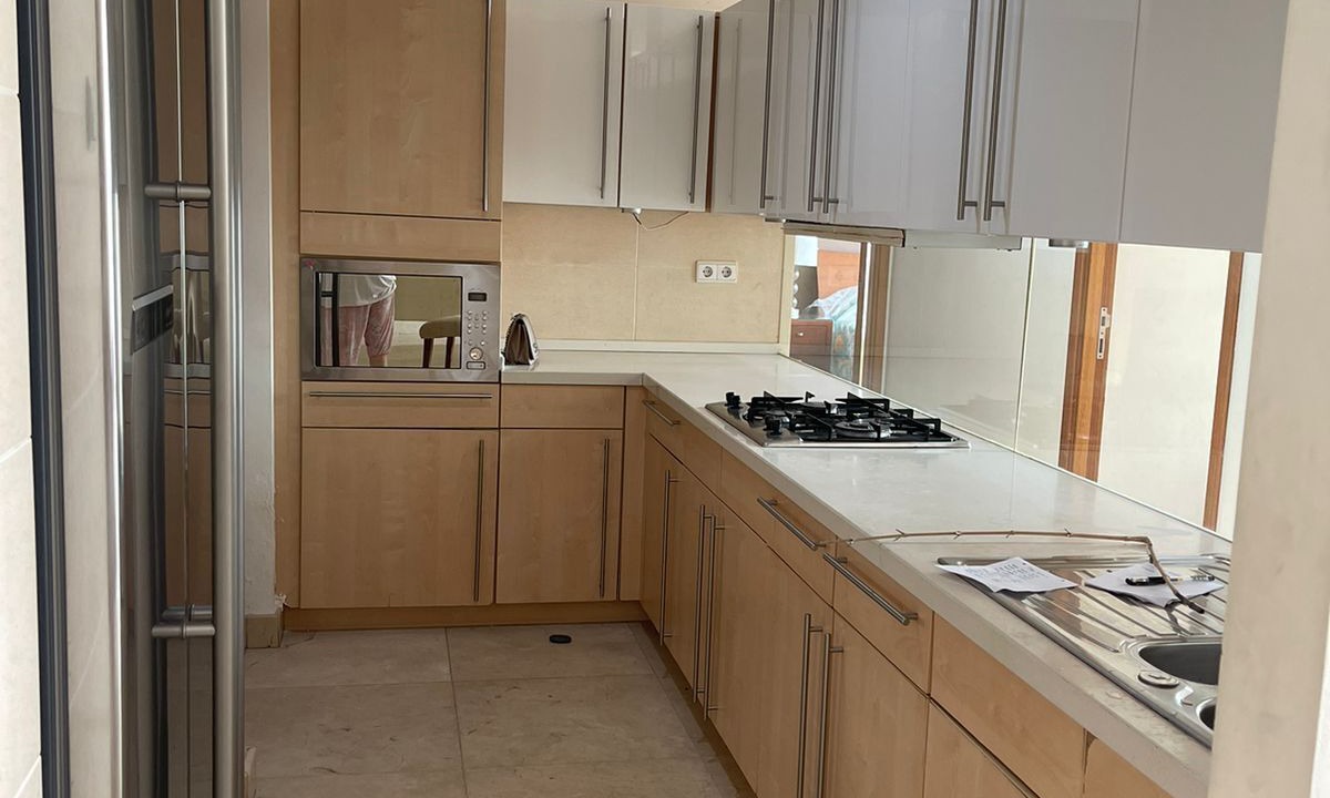 Photo of Kitchen in Gading