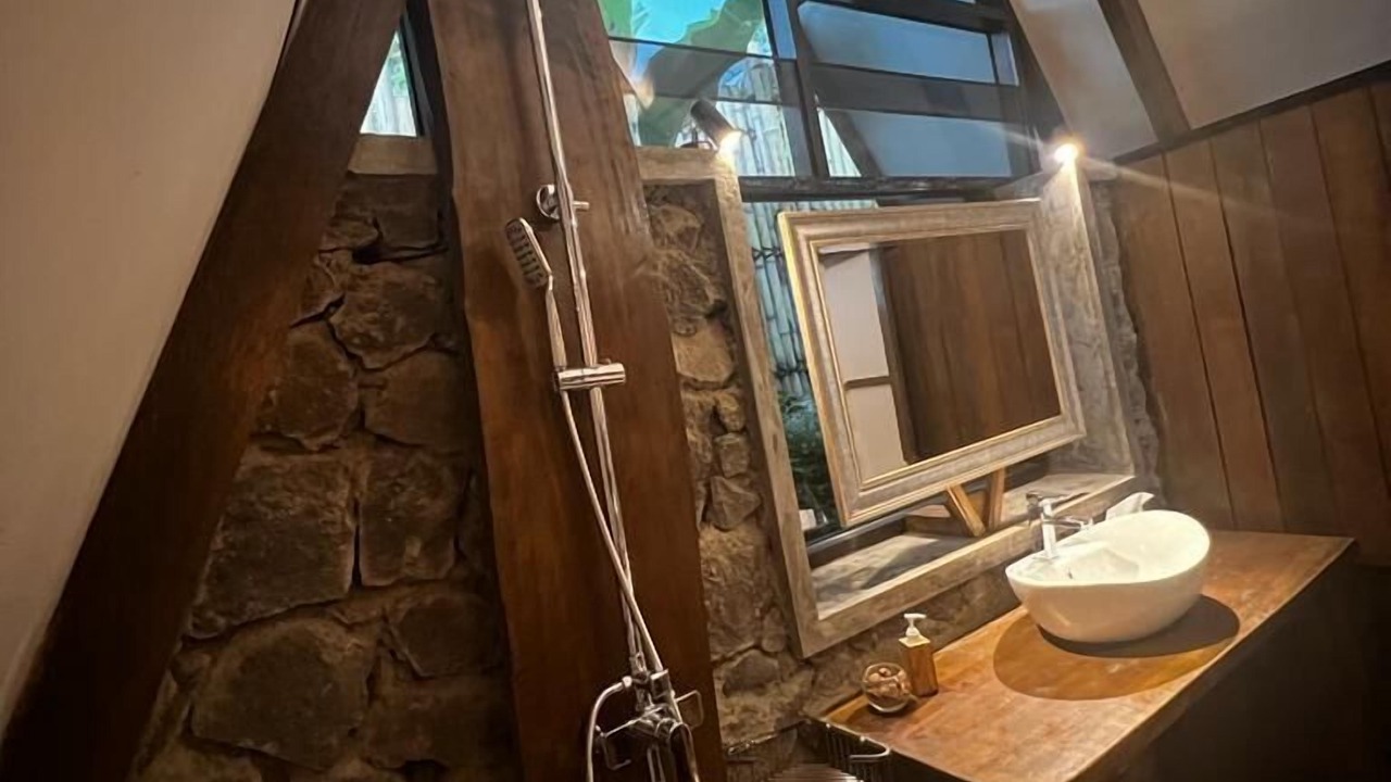 Photo of Bathroom in Tosari