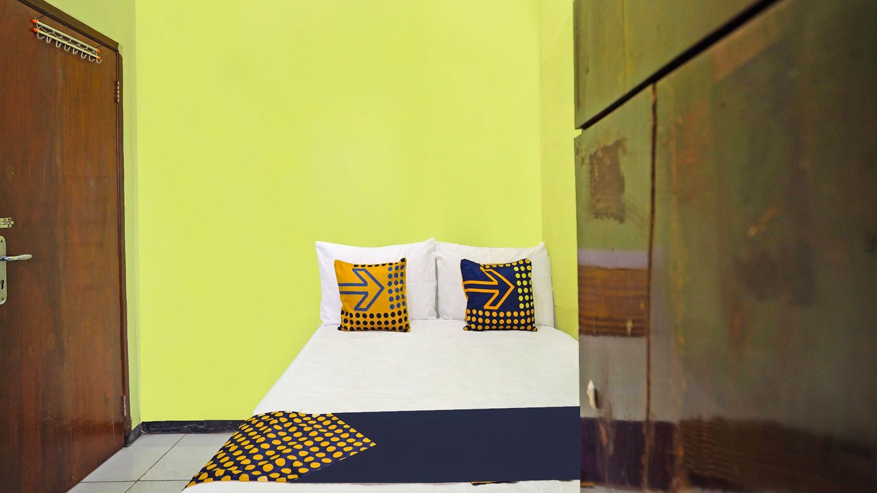 Photo of Bedroom in Mojokerto