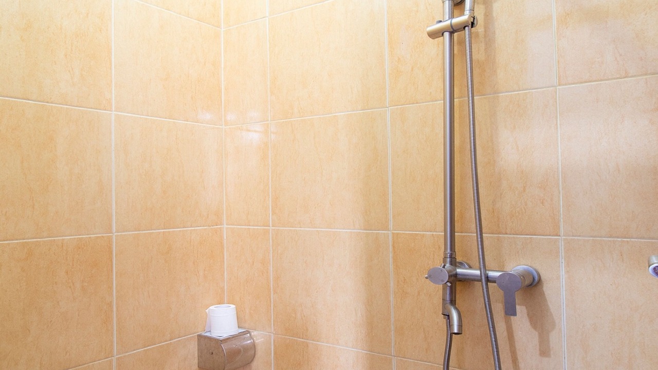 Photo of Bathroom in Sukajadi