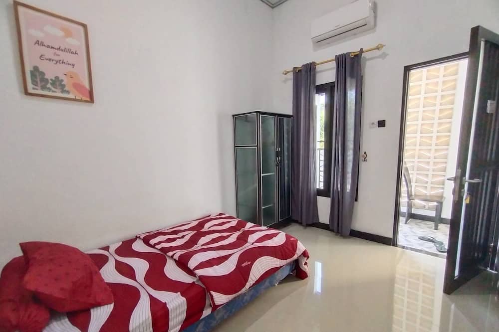 Photo of Bedroom in Gresik