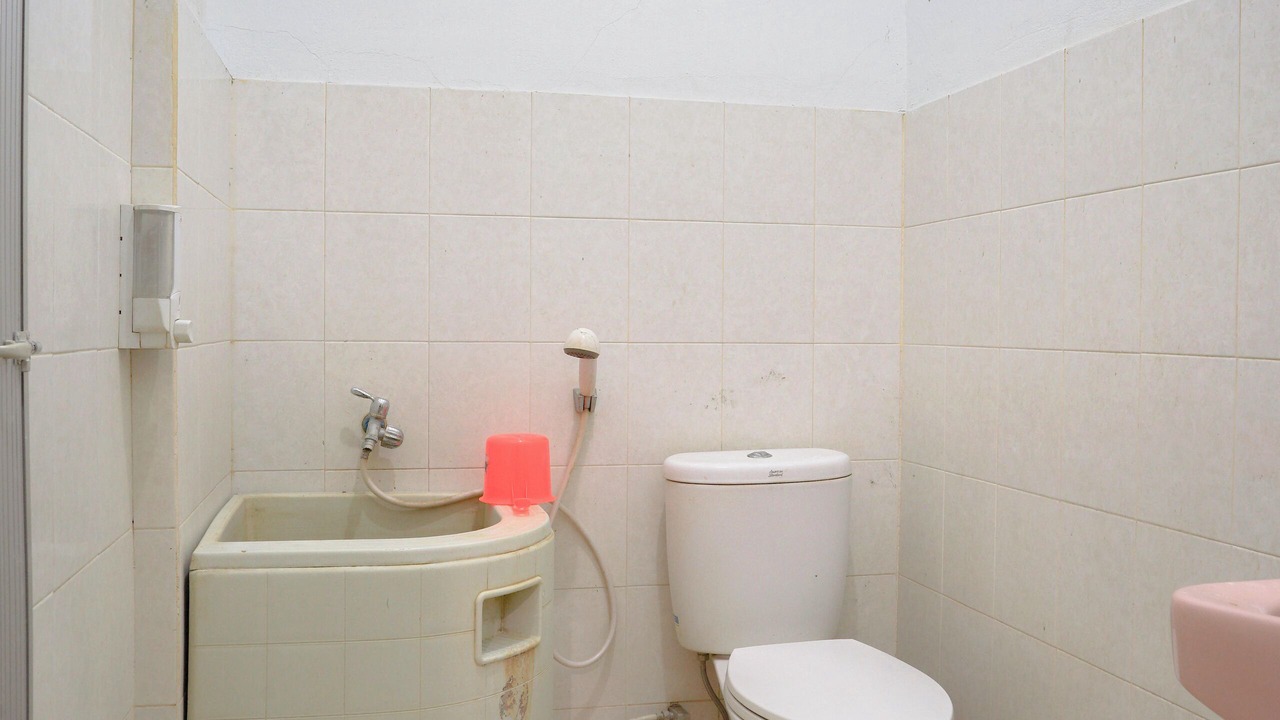 Photo of Bathroom in Singkawang