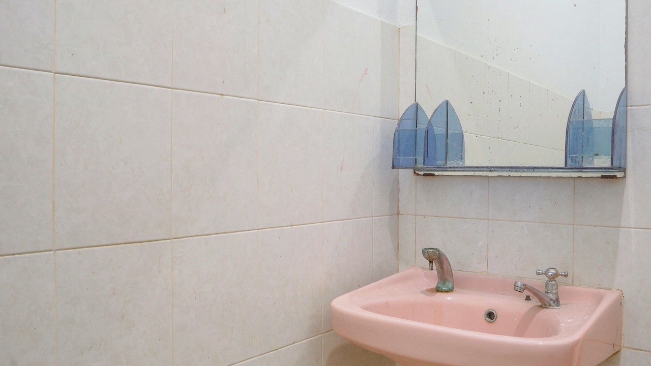 Photo of Bathroom in Singkawang