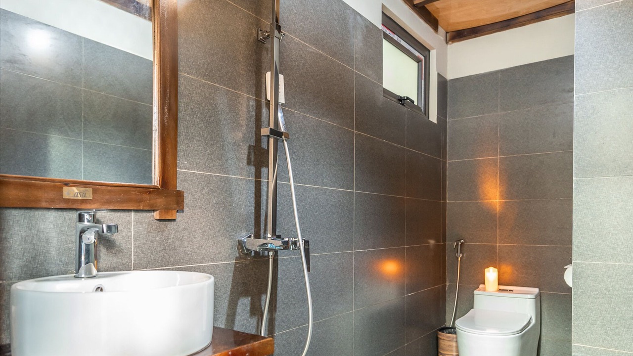 Photo of Bathroom in Pu Long Nature Reserve