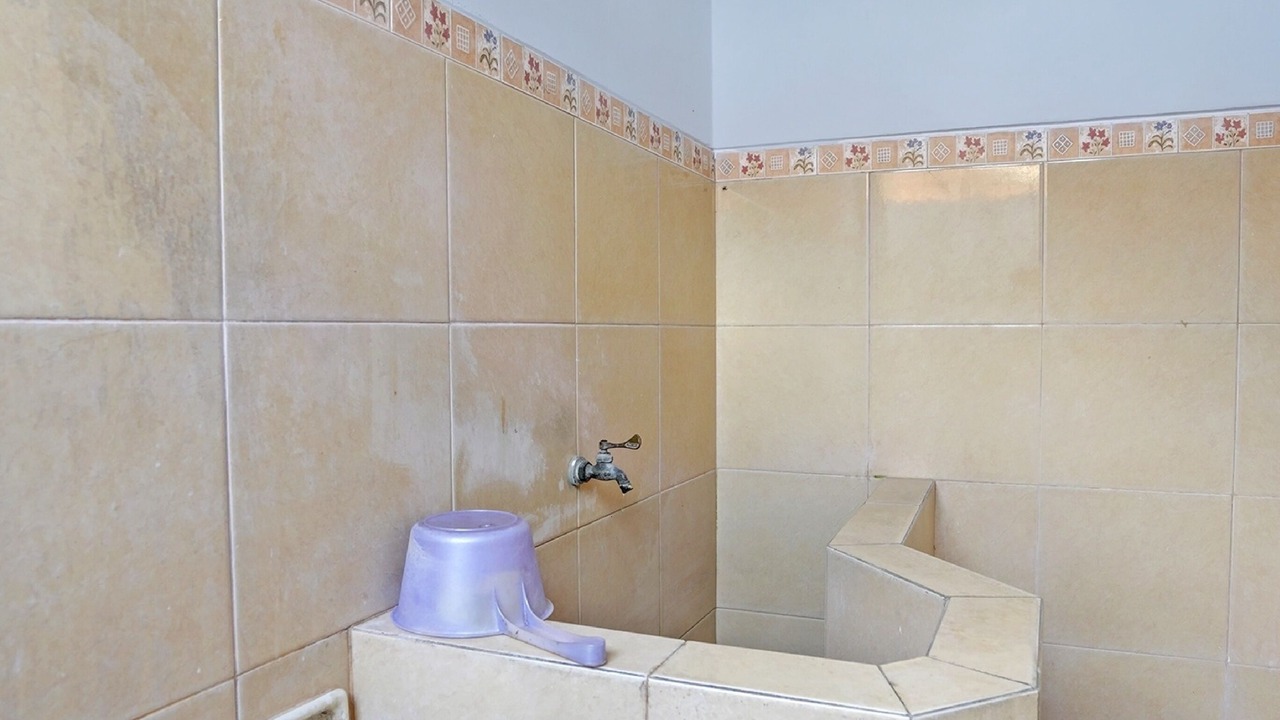 Photo of Bathroom in Lamongan