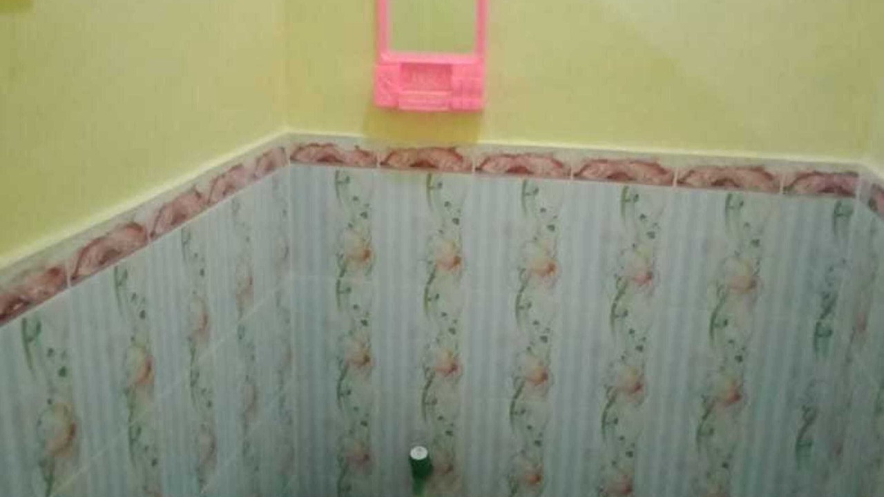 Photo of Bathroom in West Pesisir