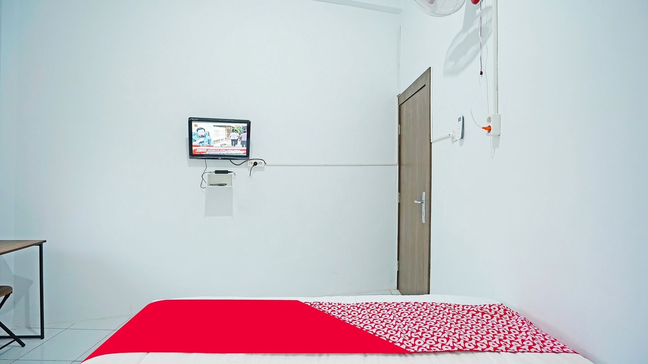 Photo of Bedroom in Prabumulih