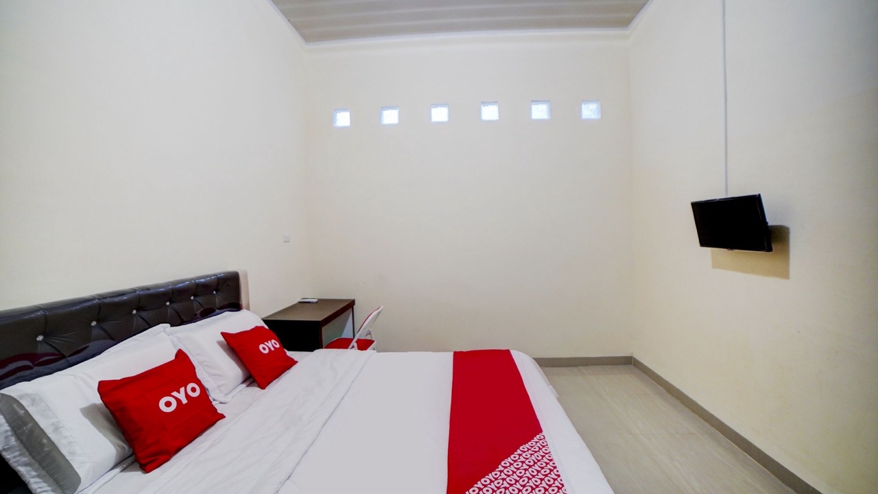 Photo of Bedroom in Tebing Tinggi