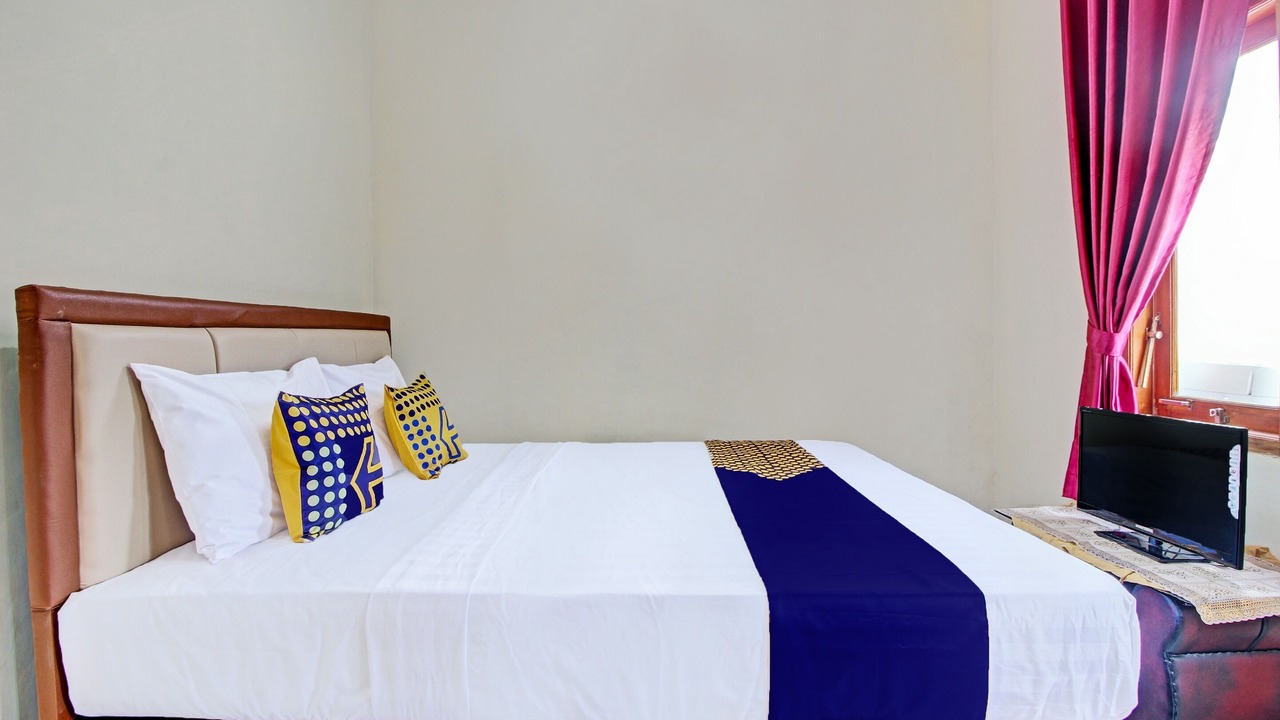 Photo of Bedroom in Temon