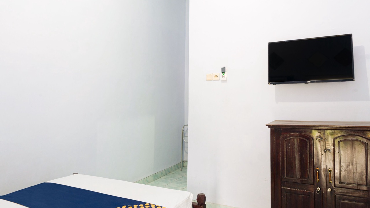 Photo of Bedroom in Kalipuro