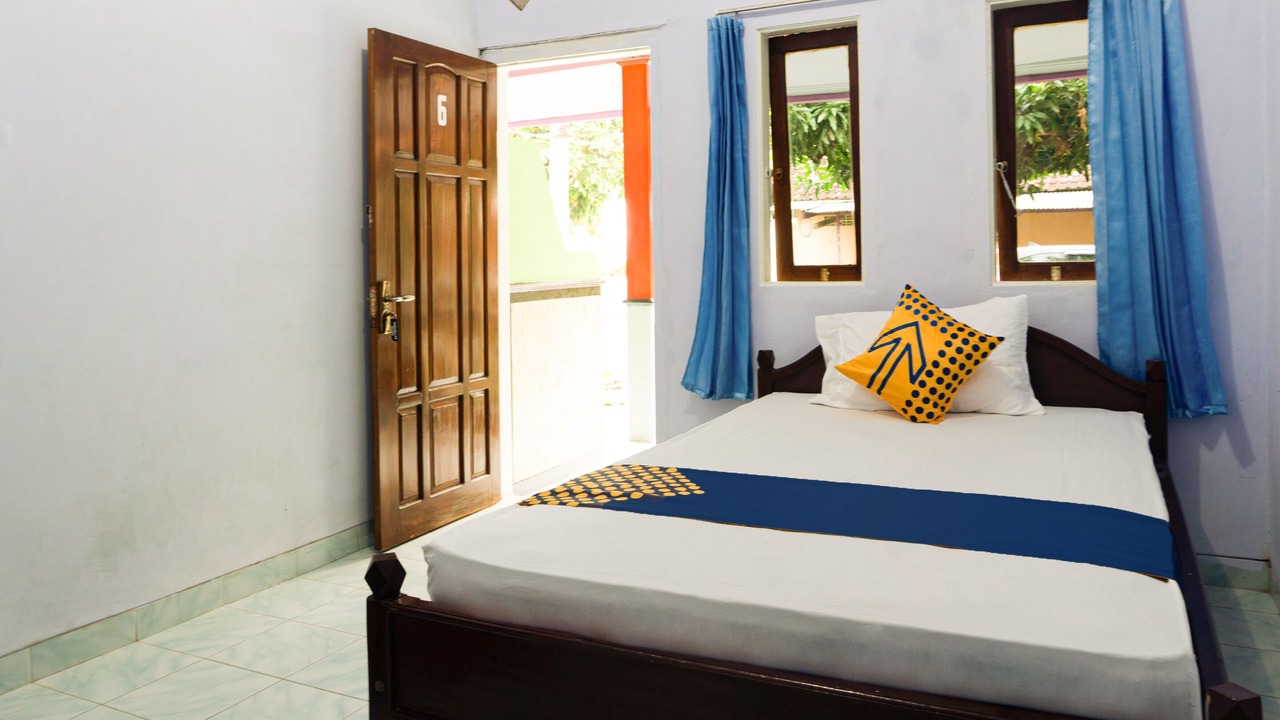 Photo of Bedroom in Kalipuro