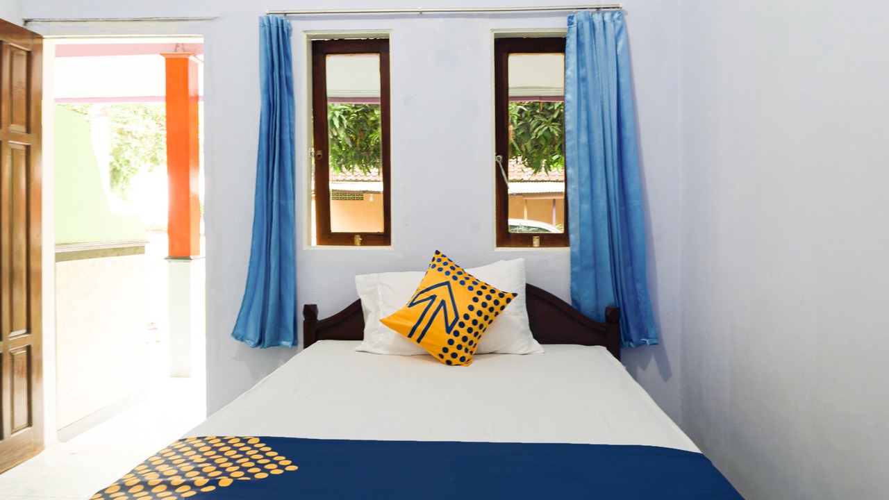 Photo of Bedroom in Kalipuro