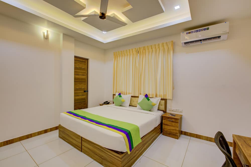 Photo of Bedroom in Kaloor