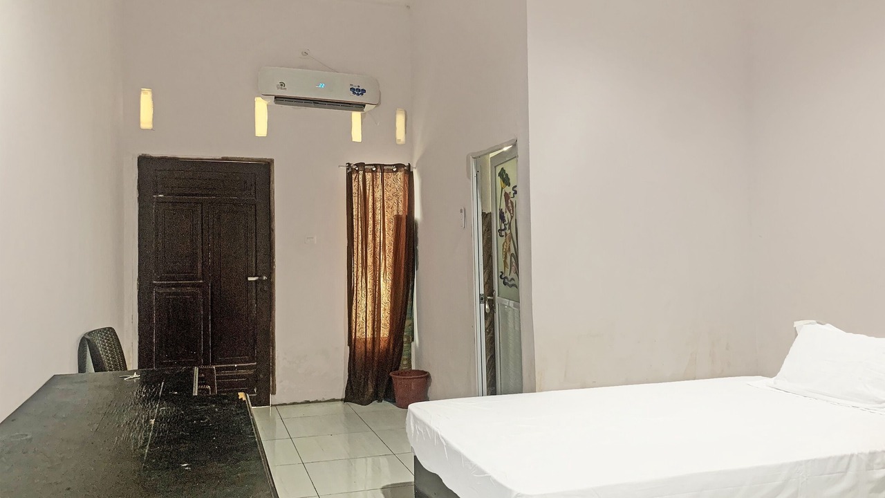 Photo of Bedroom in Jeneponto
