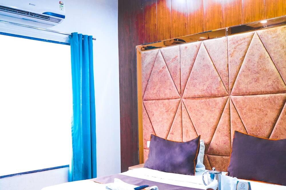Photo of Bedroom in Shalimar Bagh