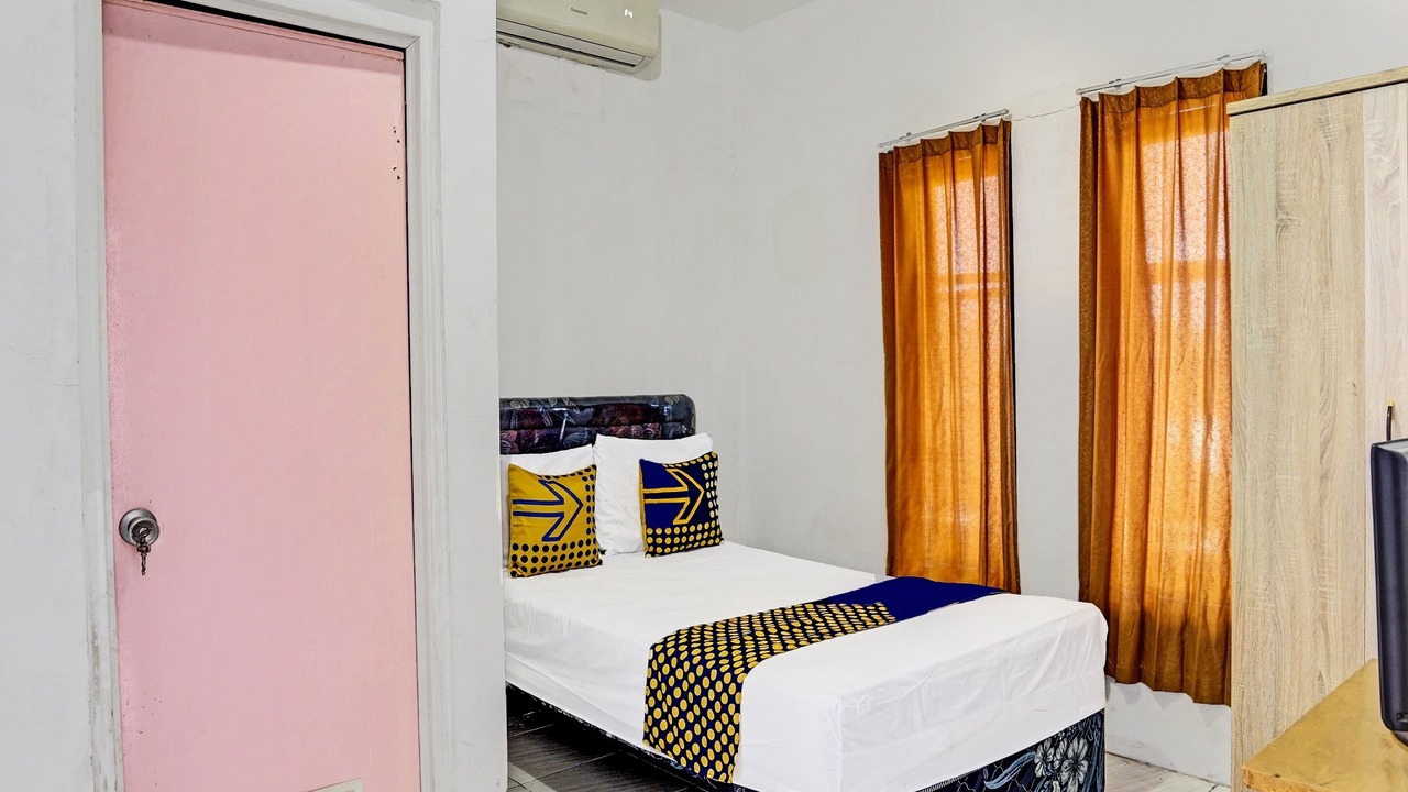 Photo of Bedroom in Waru