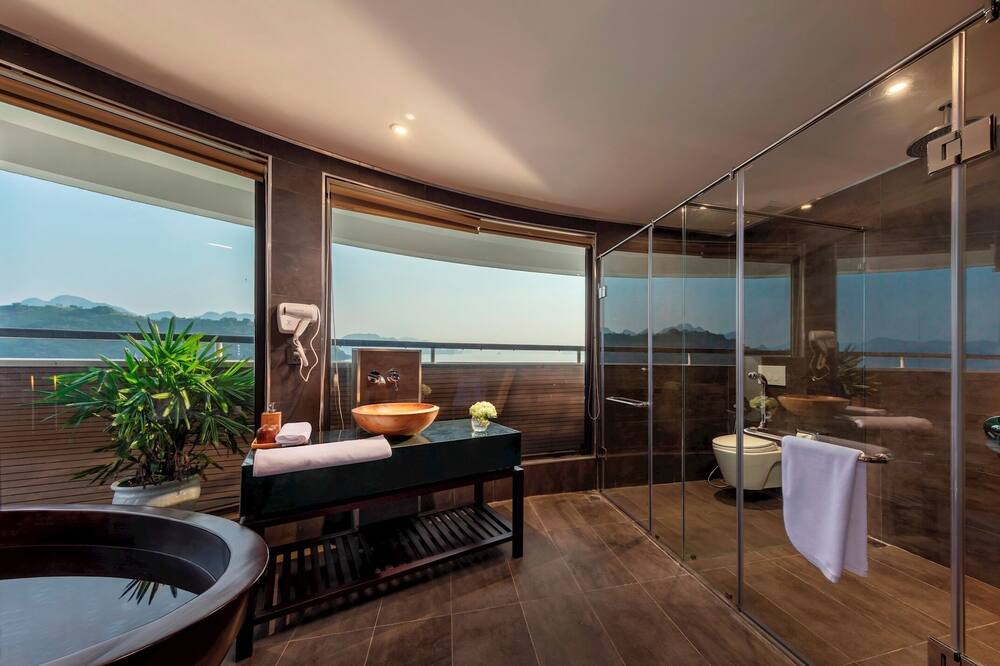 Photo of Bathroom in Bai Chay