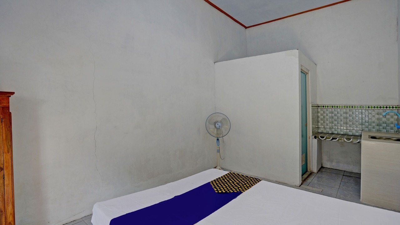 Photo of Bedroom in Prigen